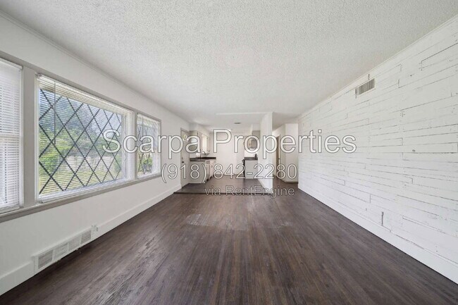 Building Photo - 9163 E Marshall Pl