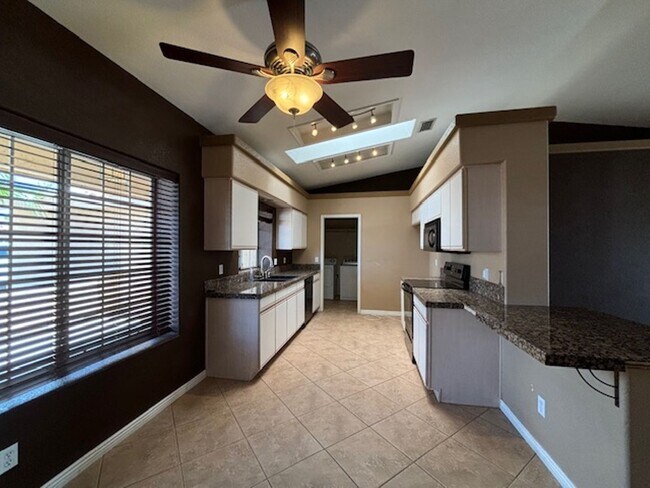 Building Photo - 3696 Monterey Dr