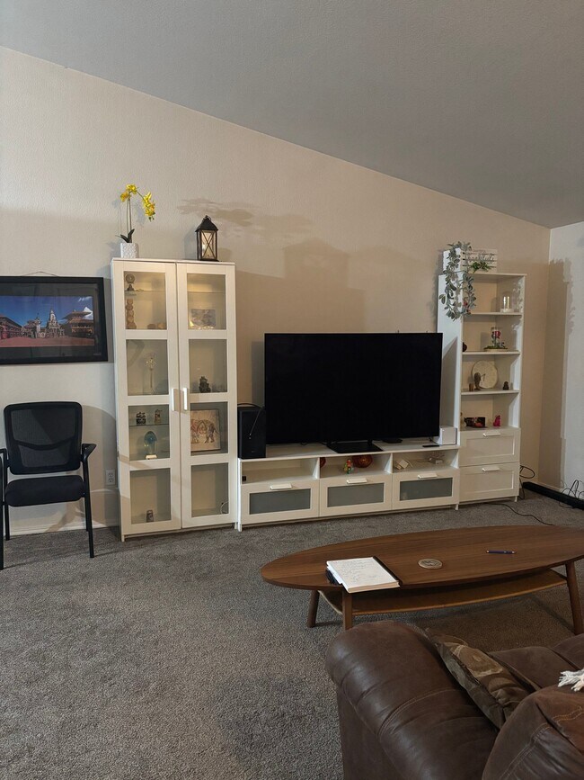 Building Photo - 4309 Montclair Dr SE