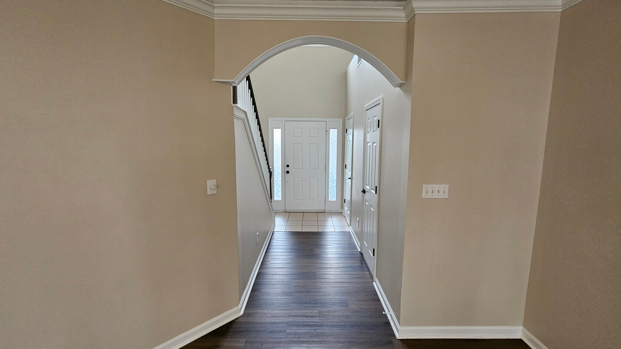 Foyer - 5411 Skeffington Way