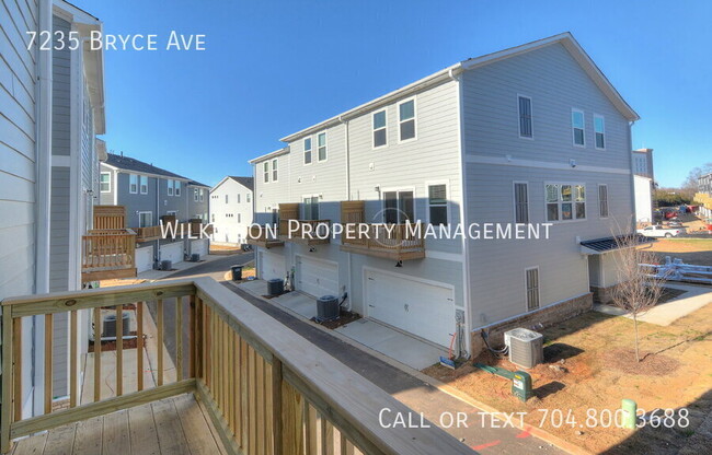 Building Photo - 7235 Bryce Ave