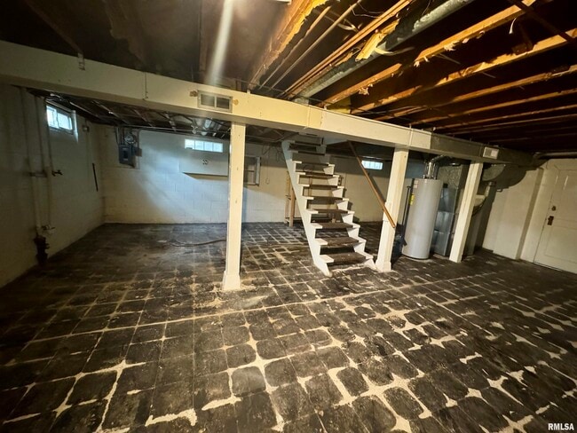 Building Photo - 918 25th St
