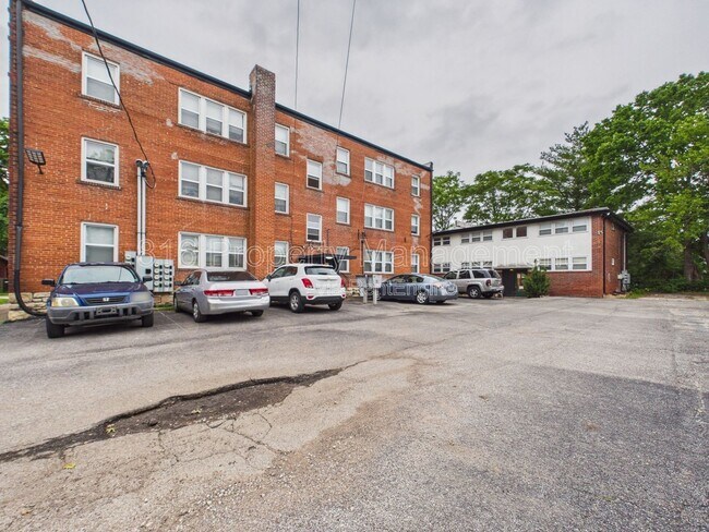 Building Photo - 3723 Wyoming St