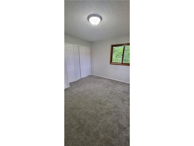 Building Photo - 4304 W 28th St