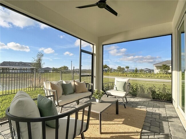 Building Photo - 8735 Catamaran Dr