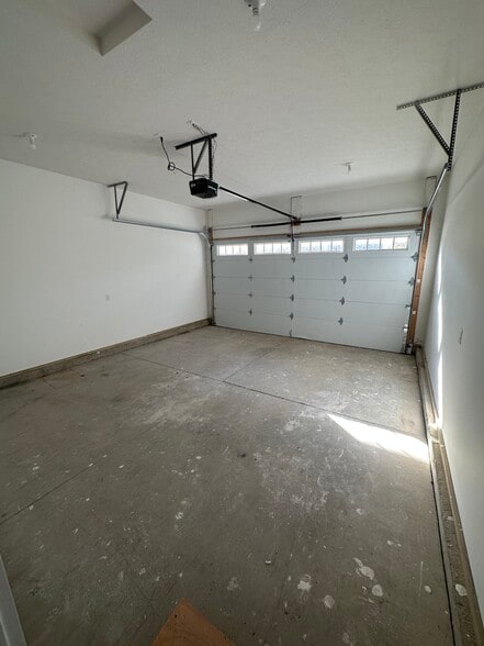 Building Photo - 3525 S Wickens St