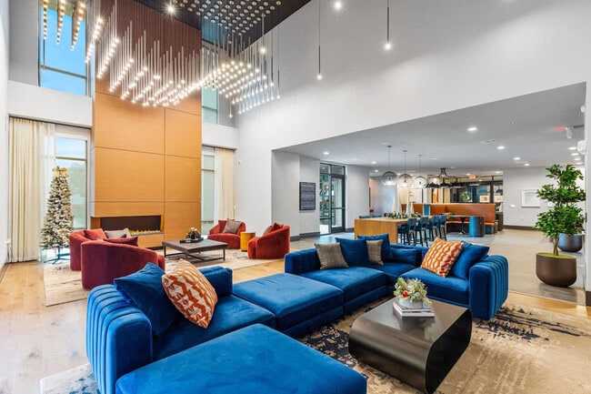 Building Photo - 9127 Research Blvd