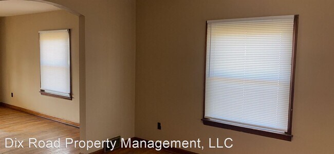 Building Photo - 3 br, 1 bath House - 1501 Smith Avenue,