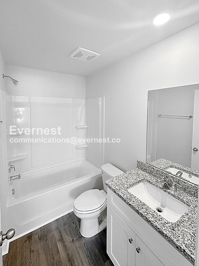 Building Photo - 2312 Valverde Wy