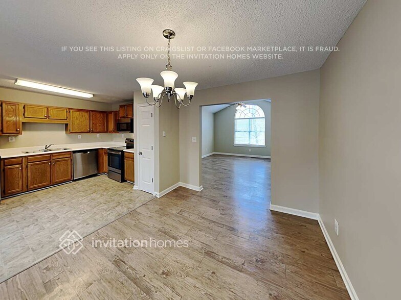 Building Photo - 101 Brandon Woods Cir