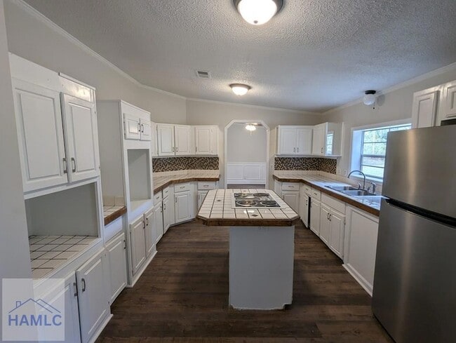 Building Photo - 159 Wilds Rd