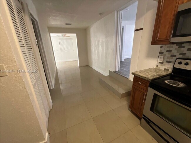 Building Photo - 1064 NW 103rd St