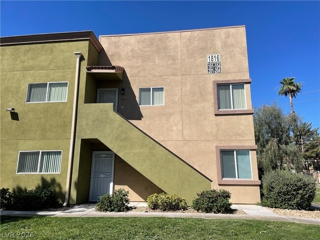 Building Photo - 1816 N Decatur Blvd