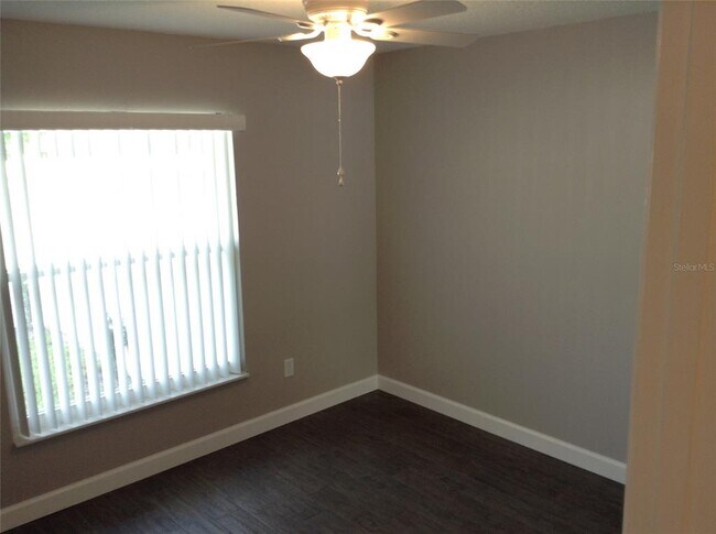 Building Photo - 1111 Royal Palm Ave