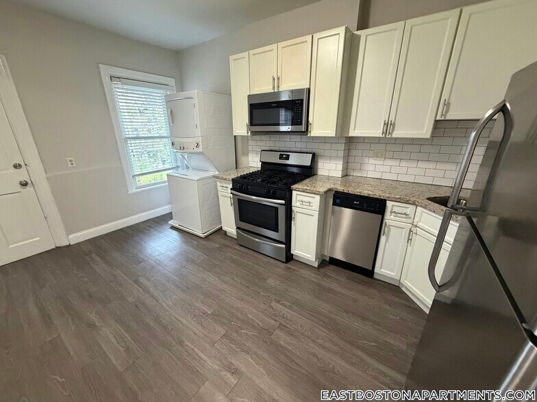 Building Photo - 133 Eutaw St