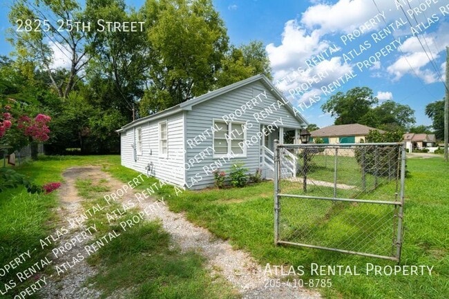 Building Photo - 2825 25th St