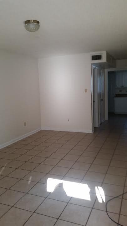 Building Photo - 107 Oak Ridge Ave