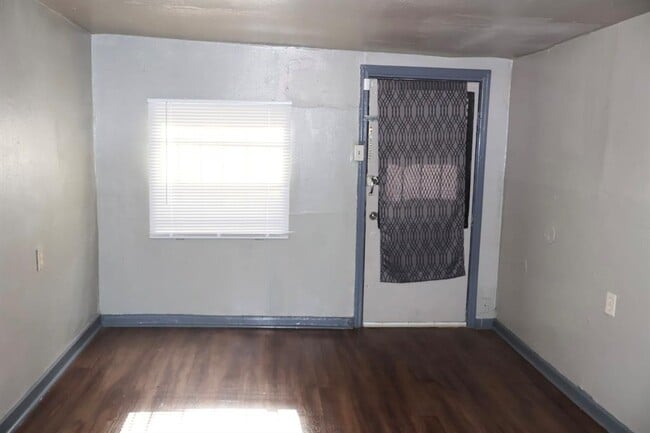 Building Photo - 4609 Dabney St