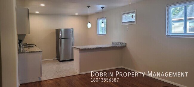 Building Photo - 1424 Winder St