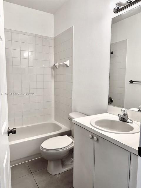 Building Photo - 11373 SW 137th Passage