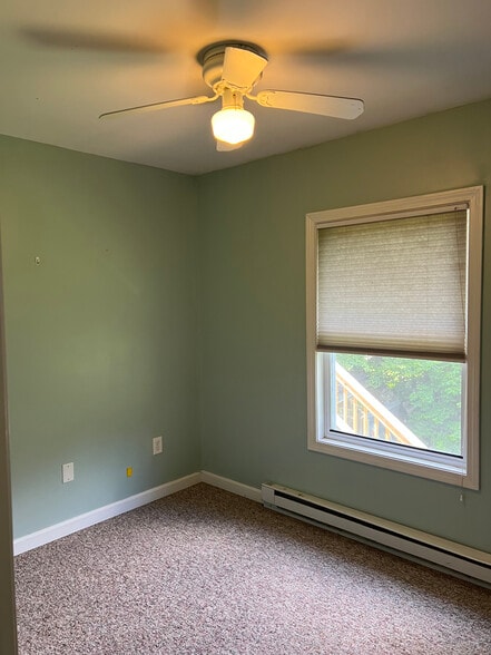 Office - 306 Heather Ln