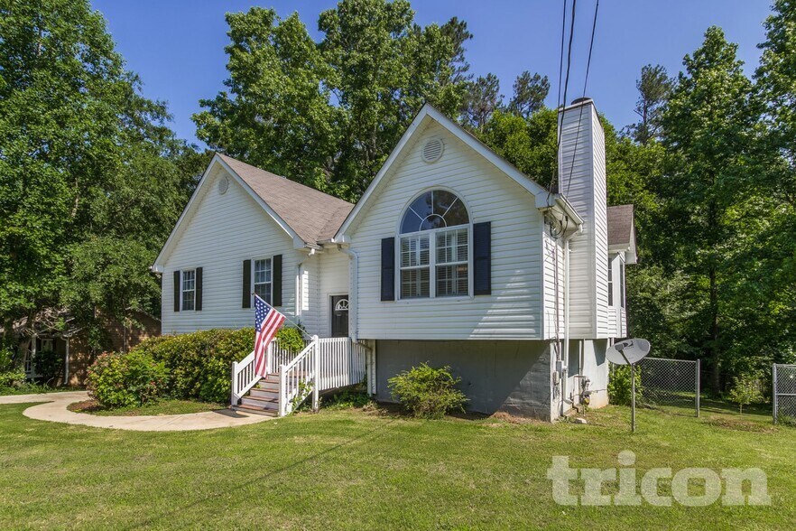 Building Photo - 4408 Lamar Dr