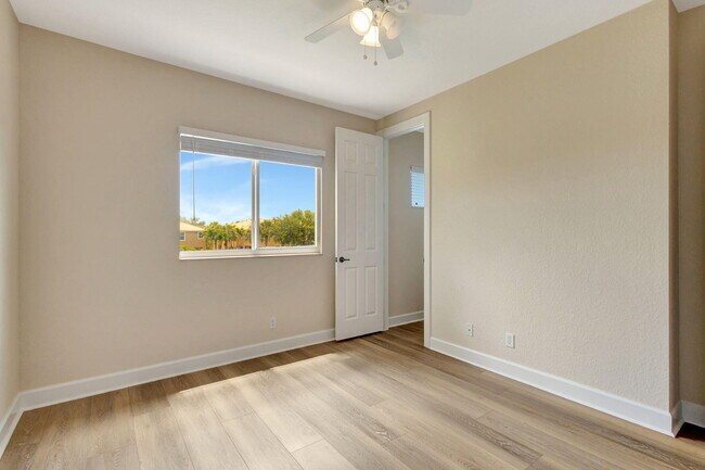 Building Photo - 4770 Cadiz Cir