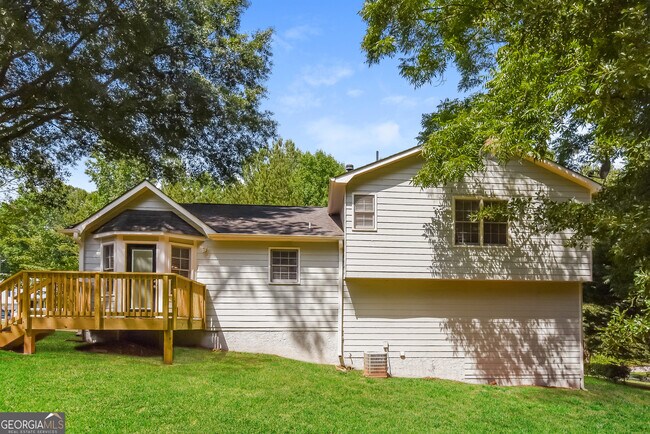 Building Photo - 46 Normas Way