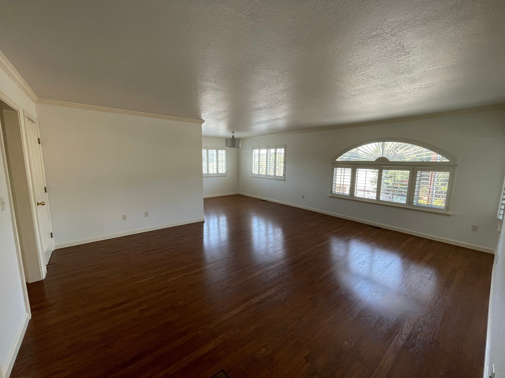 Building Photo - 108 Powell Avenue