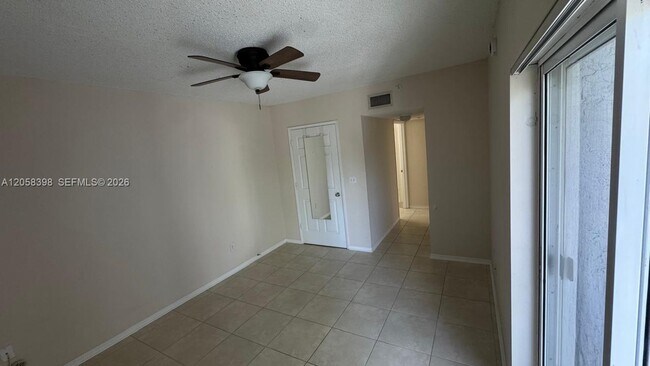 Building Photo - 2600 S University Dr