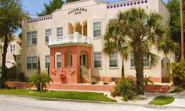 Building Photo - 407 S Melville Ave