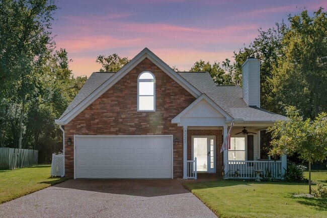 Building Photo - 3221 Calvin Ct