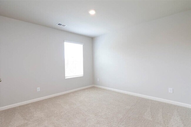 Building Photo - LIKE NEW HOME-NEIGHBORHOOD POOL, PICKLEBALL, CABANA,WALKING TRAILS