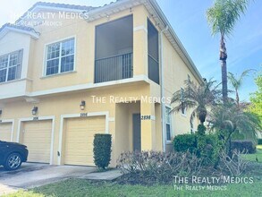 Building Photo - 2898 Oakwater Dr