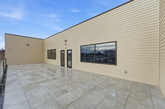 Building Photo - 8800 John F. Kennedy Blvd