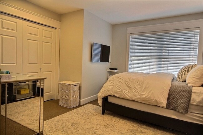 Building Photo - Corner lot Townhome -Incredible find in north Capitol Hill!