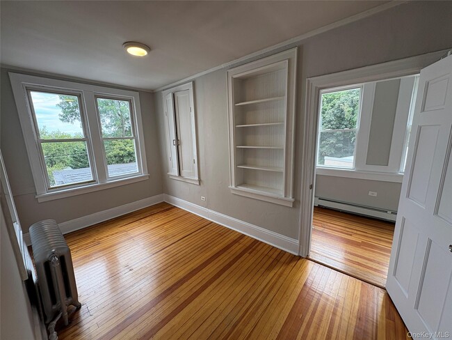 Building Photo - 128 Park Hill Ave