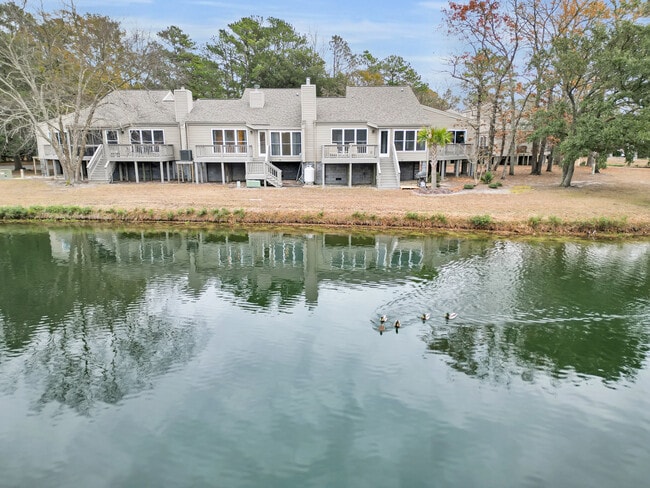 Building Photo - 7212 Windward Dr