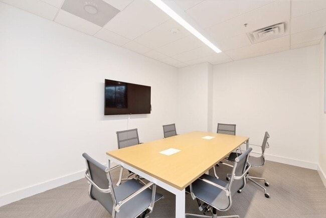 Building Photo - 900 S 1st St