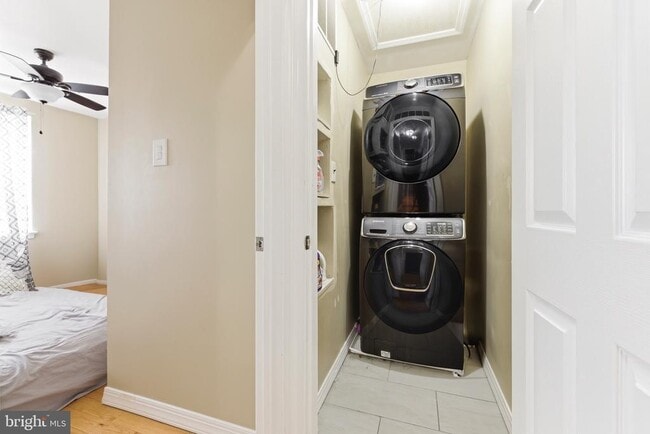 Building Photo - 203 Jonathan Ln