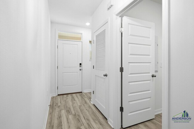 Building Photo - New Wynnstone Community 4 Bed / 2 Bath Home