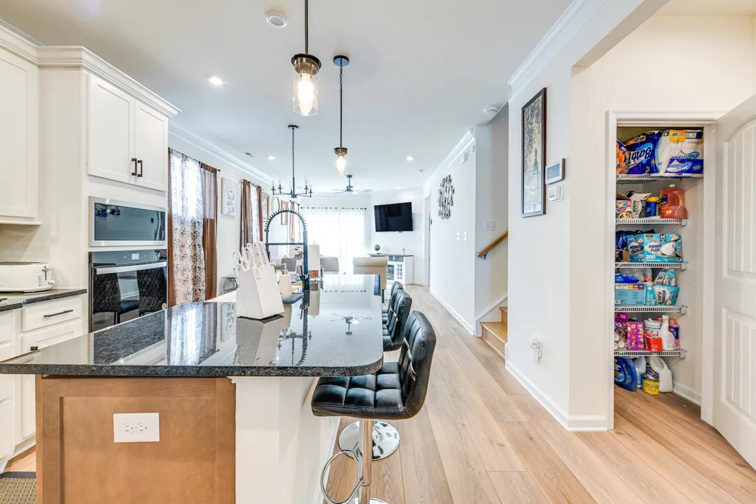 Building Photo - 8749 Bethany Crk Ave