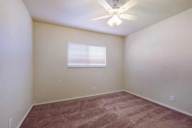 Building Photo - ***APPLICATION CURRENTLY UNDER REVIEW***MO...