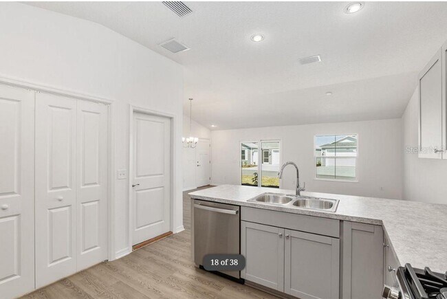 Building Photo - 1746 Brody Ct