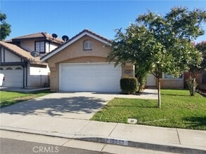 Building Photo - 10943 Country View Dr