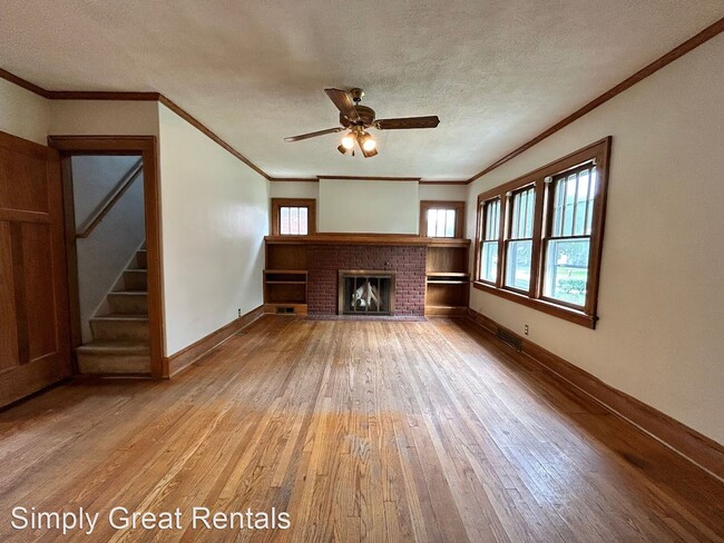 Building Photo - 3 br, 1.5 bath House - 1632 47th Street