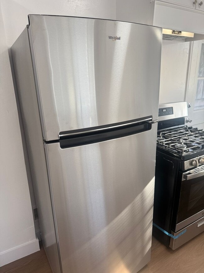 Building Photo - 2918 11th Ave