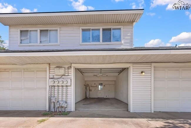 Building Photo - 4705 Eldorado Dr