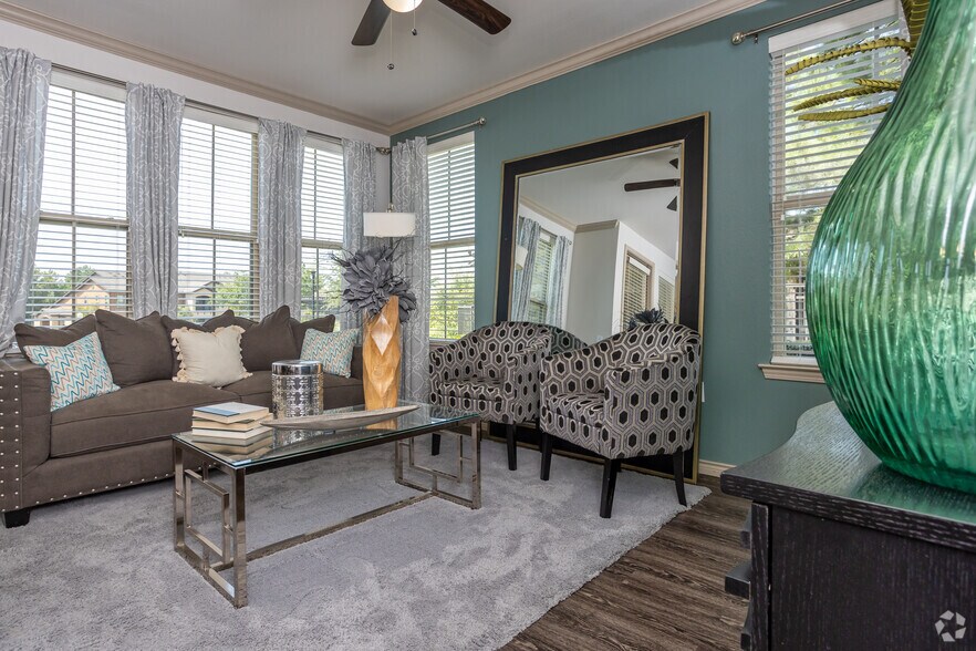 Paladin Apartments 1130 E Hawkins Pky Longview TX 75605 Apartment Finder