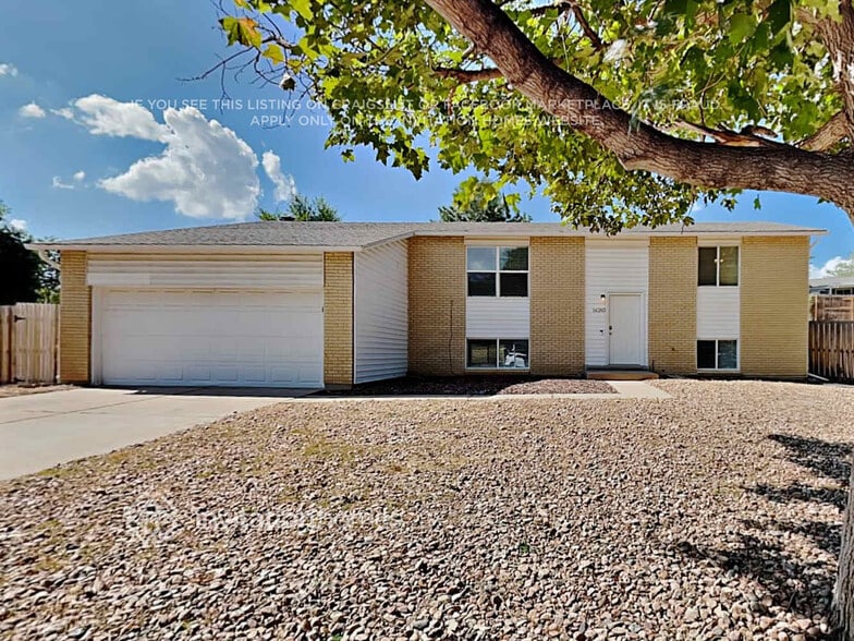 Primary Photo - 16265 E Hamilton Pl